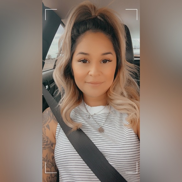 Meet your Posher, Sunny - Picture 2 of 2